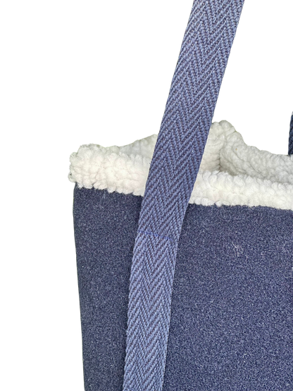 Carrier Flower Blue