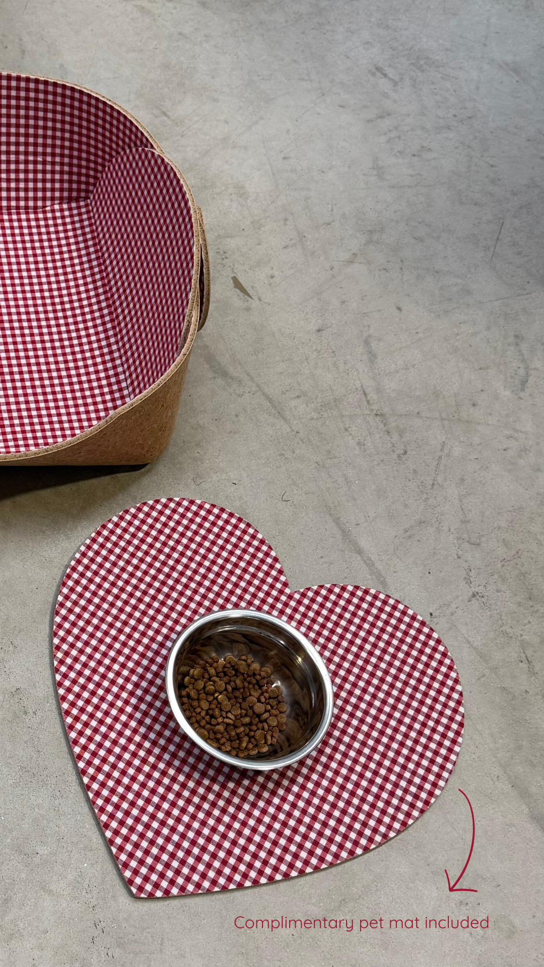 MON CHERRY PET BED & PET MAT VICHY